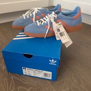 Adidas Handball Spezials Light blue and wonder clay | NWT